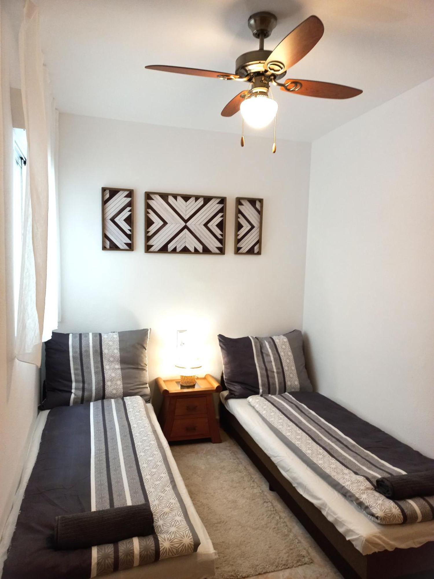 Hola Torrevieja Apartment Bagian luar foto